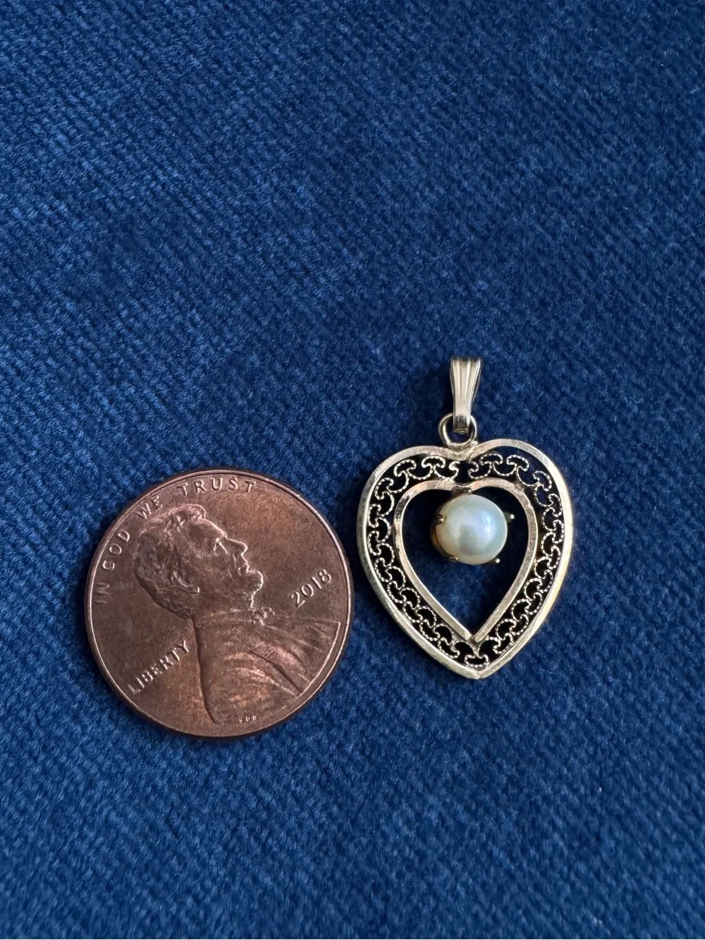 Vintage 12k GF small Pearl  Heart Pendant